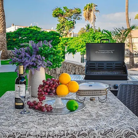 -2 Minute From The Beach. Апартаменты Плая-де-лас-Америкас