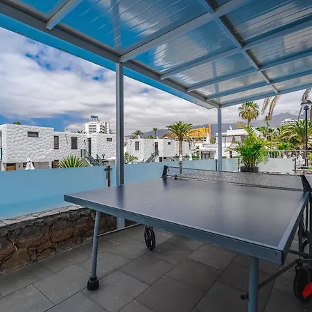 -2 Minute From The Beach.