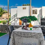 -2 Minute From The Beach. Appartement *