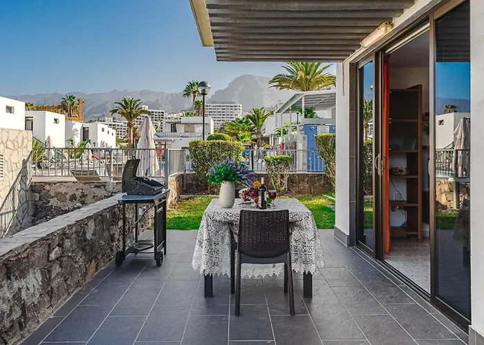 Апартаменты -2 Minute From The Beach.