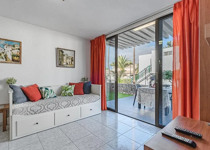 -2 Minute From The Beach. Apartamento