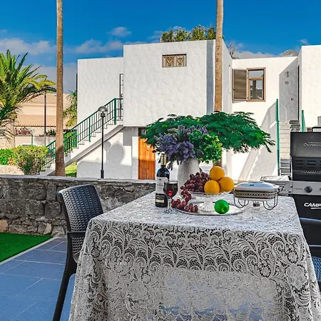 -2 Minute From The Beach. Appartement *